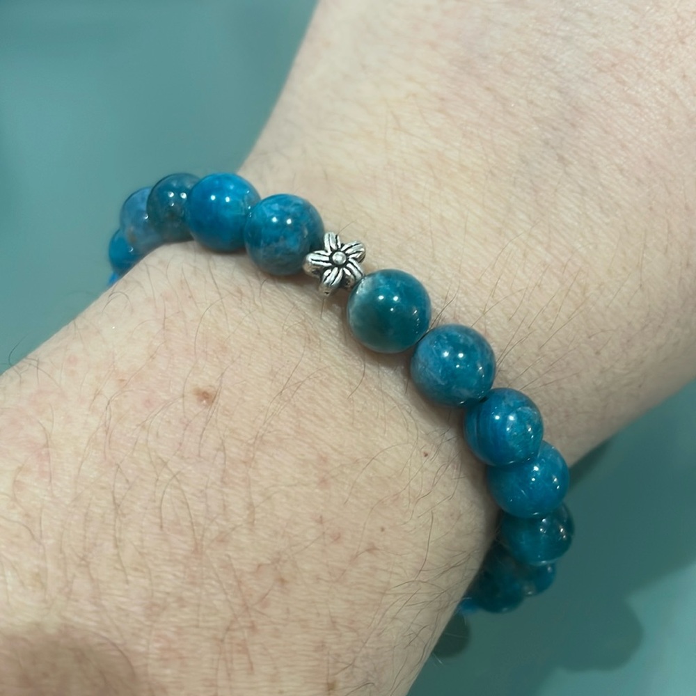 Blue Apatite Crystal Beaded Bracelet w/Flower